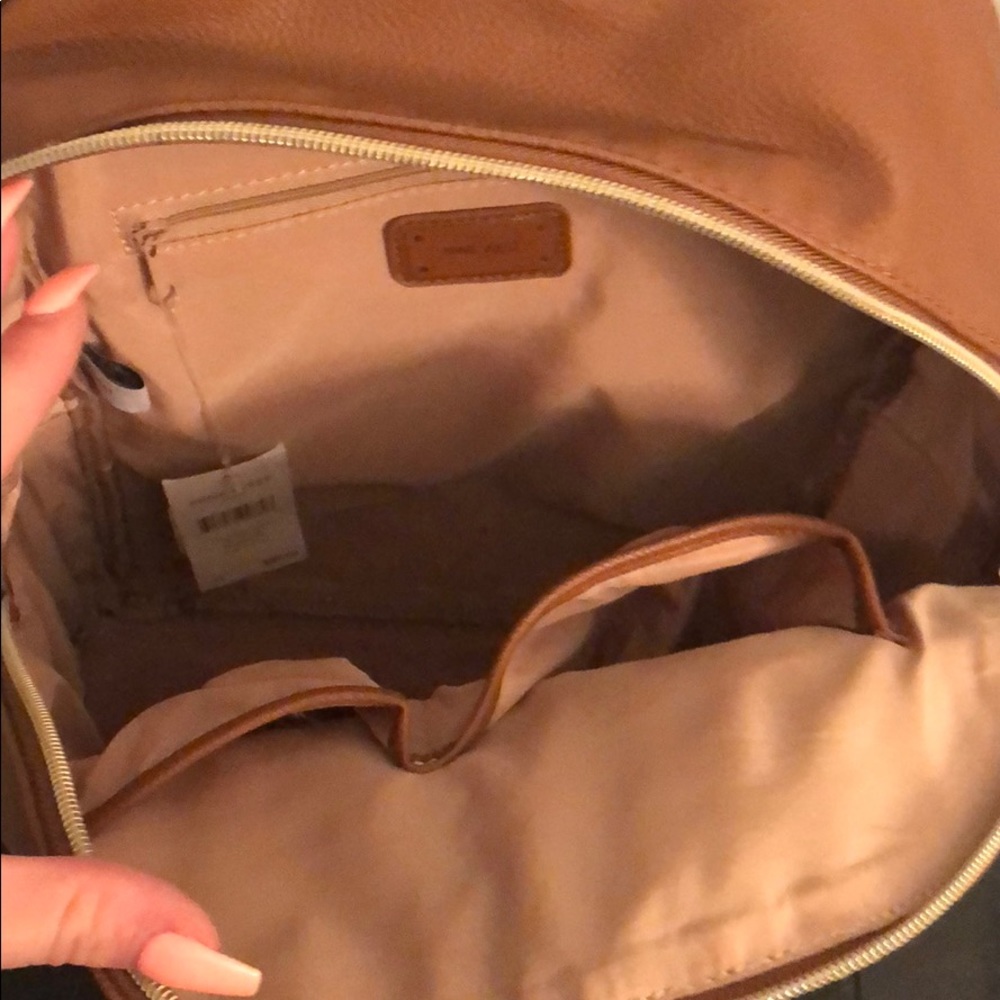 Nine West back pack - Picture 3 of 3